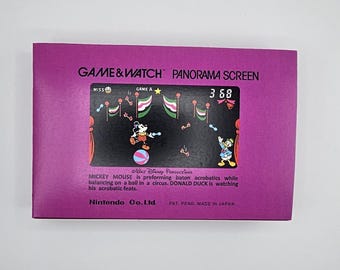 Mickey Mouse Panorama Screen DC-95 Game & Watch Box and Manual