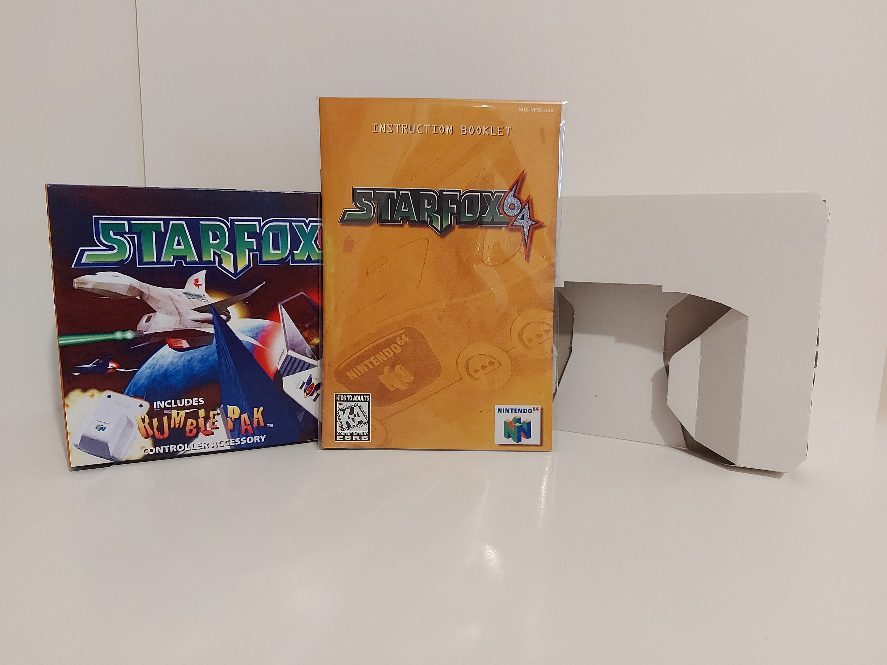 Star Fox 64 + rumble pack Nintendo 64 N64 EXMT+ condition COMPLETE n box!