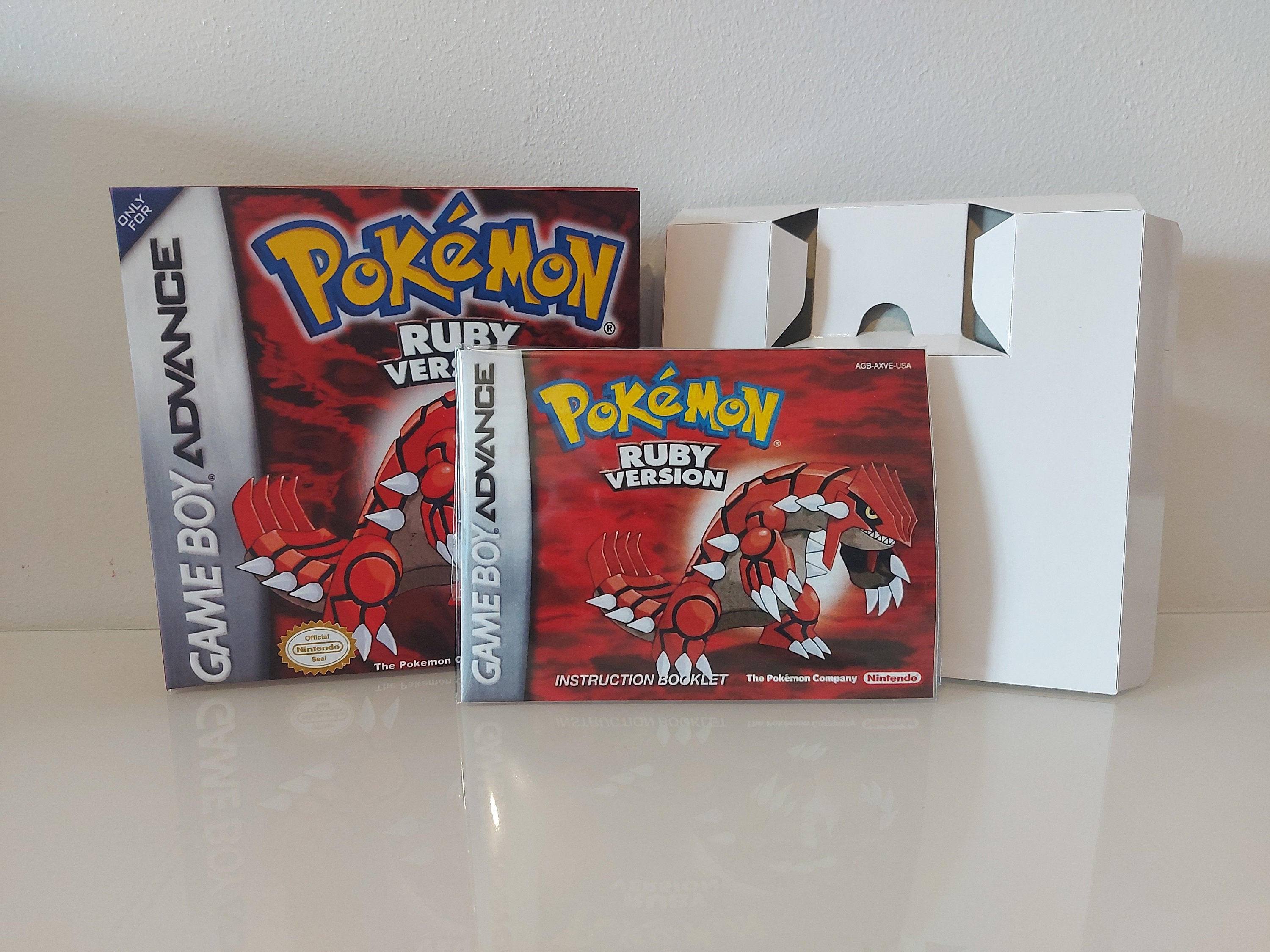 Gameboy Advance Box & Tray Pokémon Fire Red NO GAME Included Gamer Gift for  Men Boyfriend Gift 