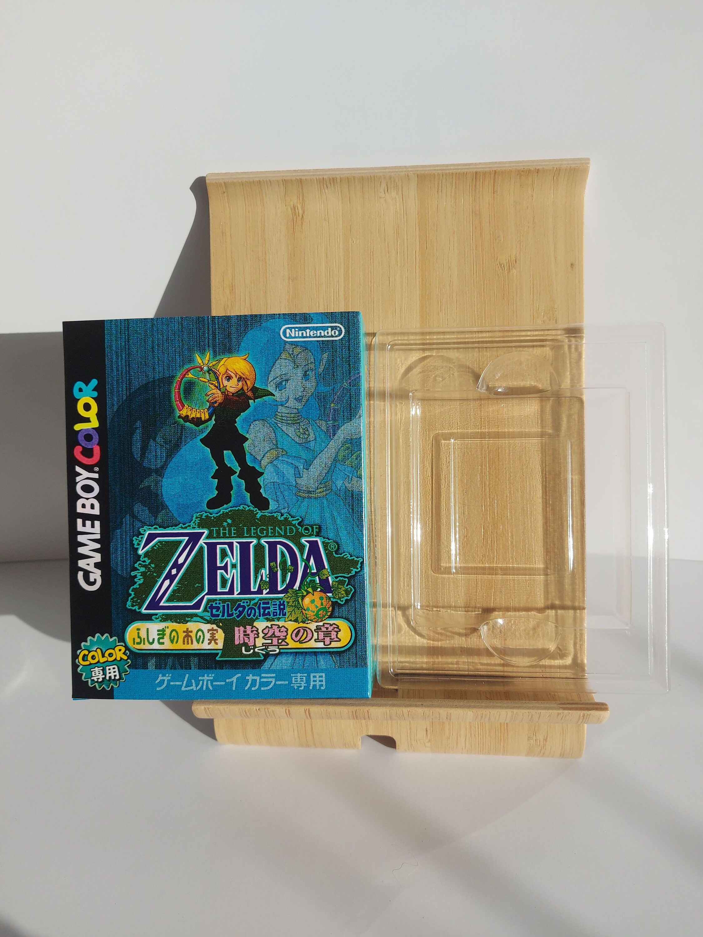 Legend of Zelda Oracle of Ages Japanese Game Boy Color Box & Tray