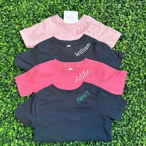 Camiseta personalizada para niños, camiseta personalizada para bebés, camiseta para bebé con cuello bordado, camiseta para niña de las flores, camiseta para bebé con monograma