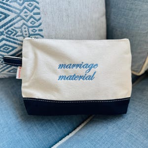Bolsa de maquiagem personalizada, bolsa tote de barco irônico, bolsa de lona com monograma, bolsa de cosméticos personalizada para combinar com a bolsa tote de barco, presente bordado para noivas