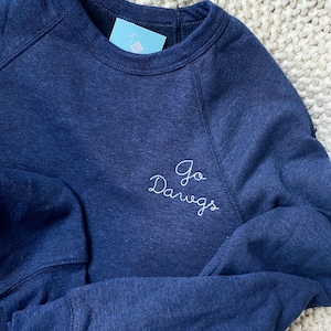 Custom Embroidered Raglan Bean Stitch Sweatshirt, Personalized Crewneck Shirt, Vintage Stitch, Monogram Gift for Bridesmaids, Bride