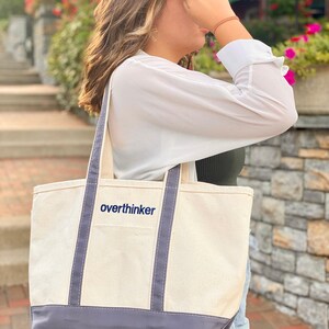 Personalisierte Ironic Tragetasche, mittelgroße und große Option, bestickte Tasche für Brautjungfern, Monogramm Canvas Tasche, benutzerdefinierte Tragetasche