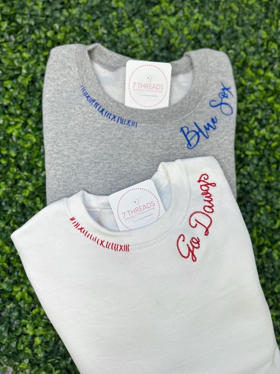 Hand Stitched Collar Detail Embroidered Sweatshirt, Personalized Gift,  Chainstitch Neckline Crewneck, Holiday Gift, Trendy Custom Embroidery - Etsy