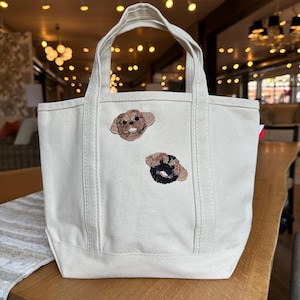 Niestandardowa torba płócienna z psim pyskiem, haft szczeniaka na małej torbie, prezent dla miłośnika psów, portret małego futrzaka, urocza torba z psim pyskiem