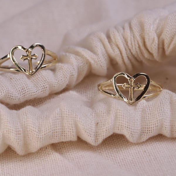 Anillo religioso de corazón de oro de 10 quilates / Anillo de cruz delicada / Banda fina / Envío gratuito a EE. UU.