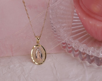 1Ok Lightweight Oval Shaped Lady Guadalupe Pendant