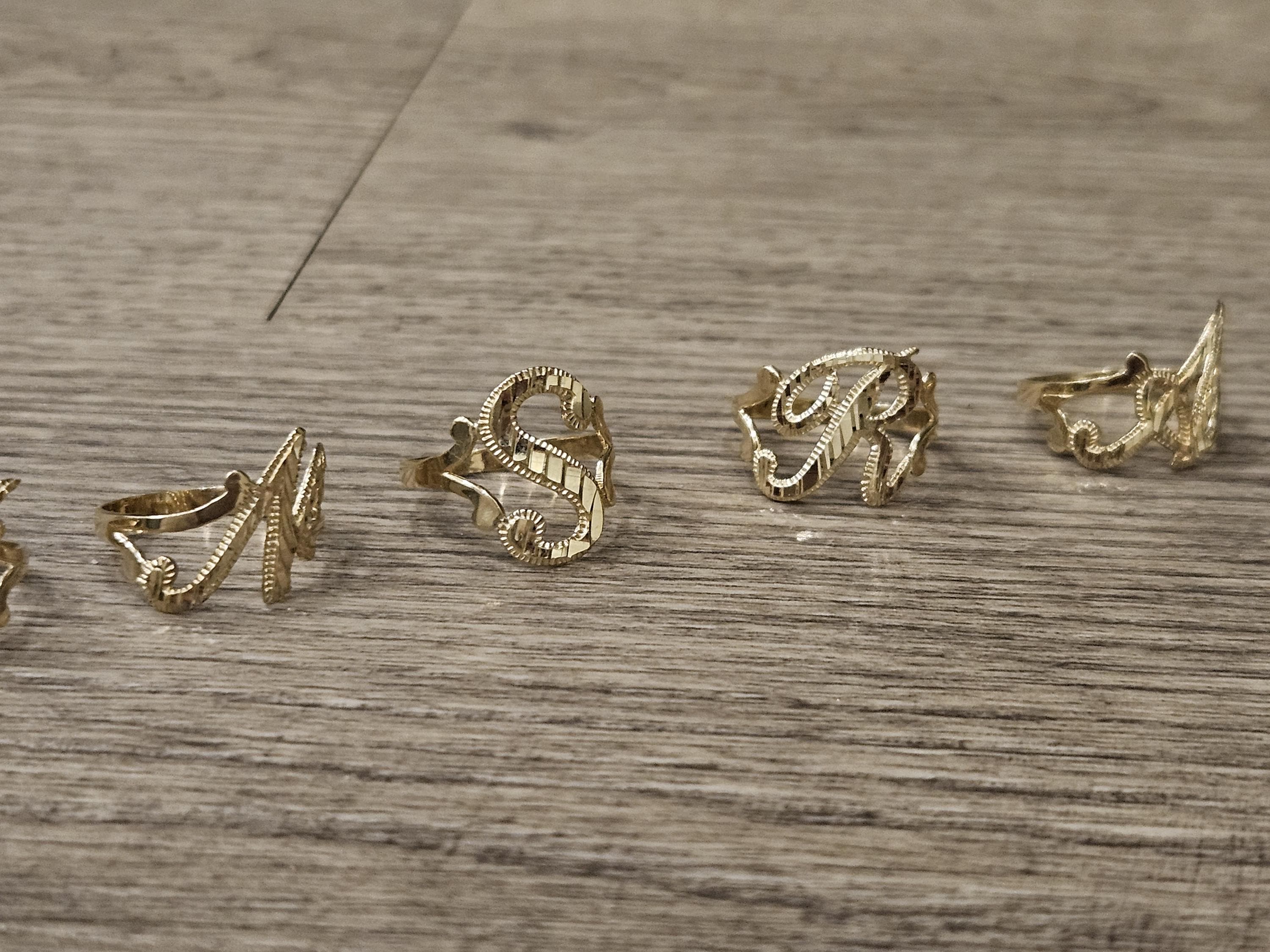 10K Gold Initial Ring / Cursive Initial Alphabet Ring / Initial Letter Alphabet Ring