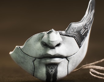 Handbemalte Alicia's Maske: Clair Obscur Expedition 33 Fan Art