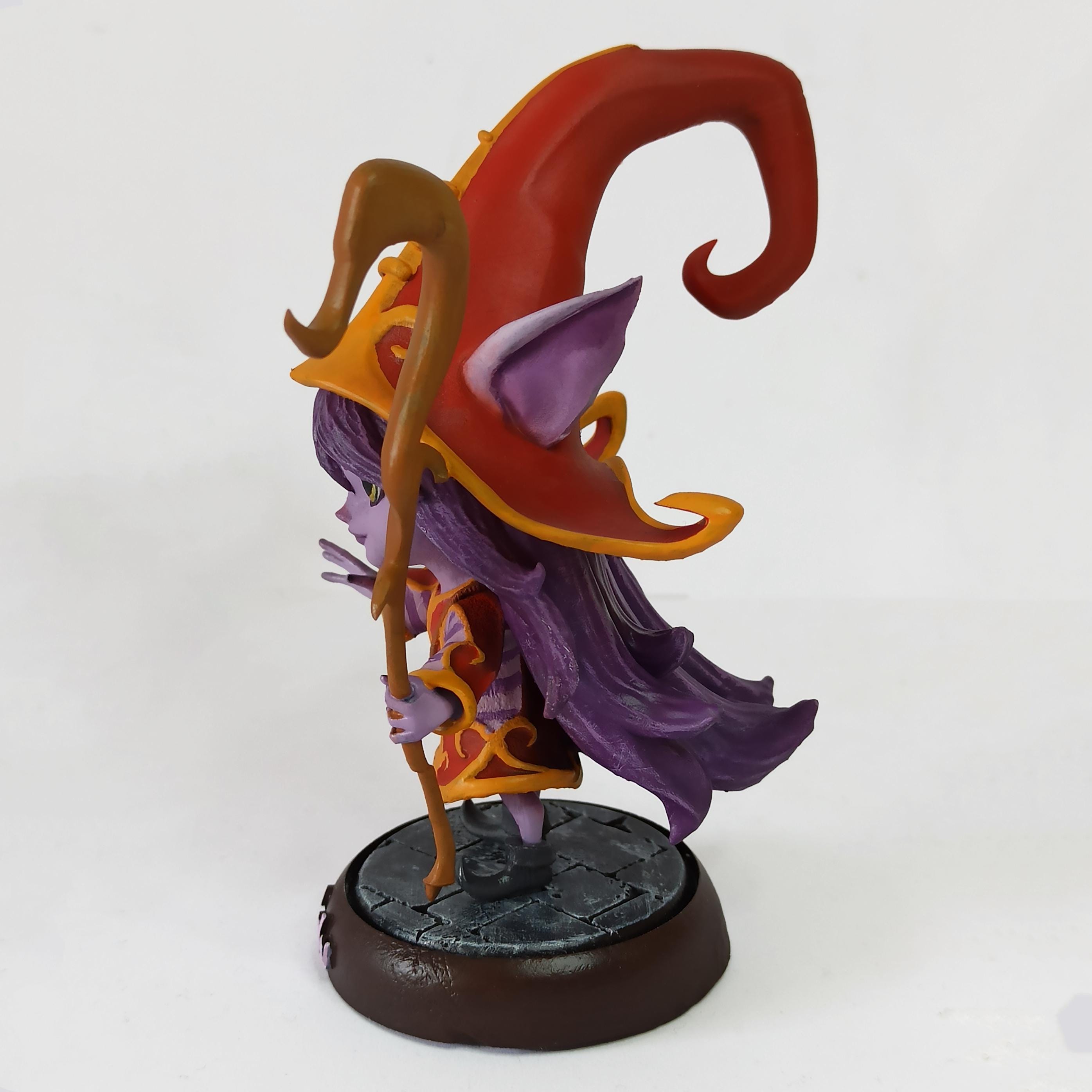 手描きのルルフィギュア：リーグ・オブ・レジェンド コレクタブル