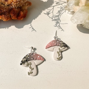Mushroom Earrings, Polymer Clay Earrings, Mushroom Jewelry, Cottagecore Earrings, Whimsical Gift for her, Trendy Boho Statement Earrings