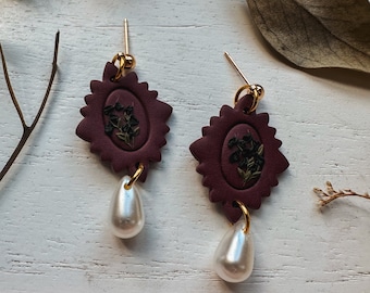 Dark Academia Floral Earrings, Clay Earrings, Whimsigoth Jewelry, Dark Cottagecore Accessories, Trendy Polymer Clay Earrings with Flowers