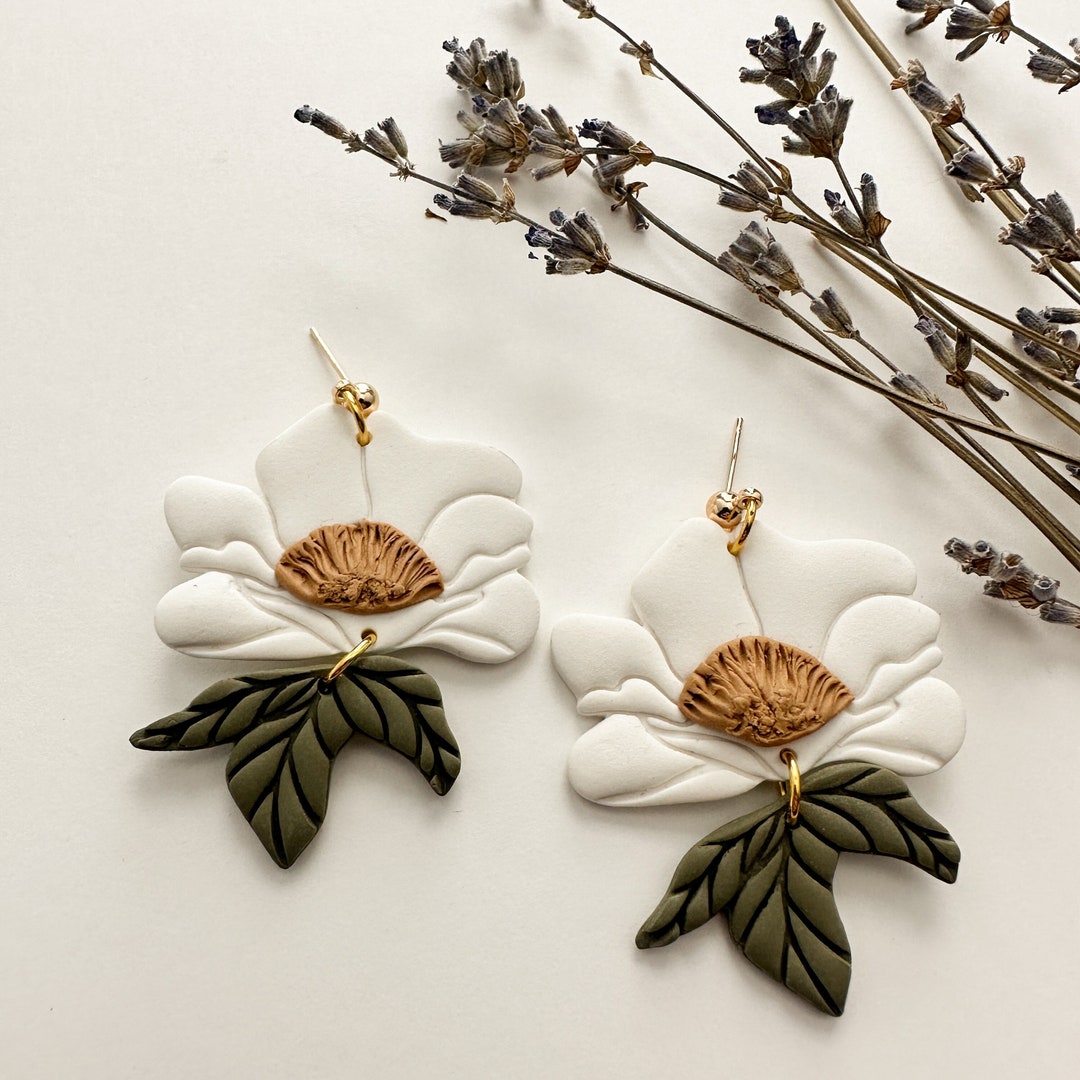 QLYOVWE Boho Flower Earrings & Necklace Set - Handmade Pearl Floral Jewelry, Matte Finish, Alloy Steel - View #2
