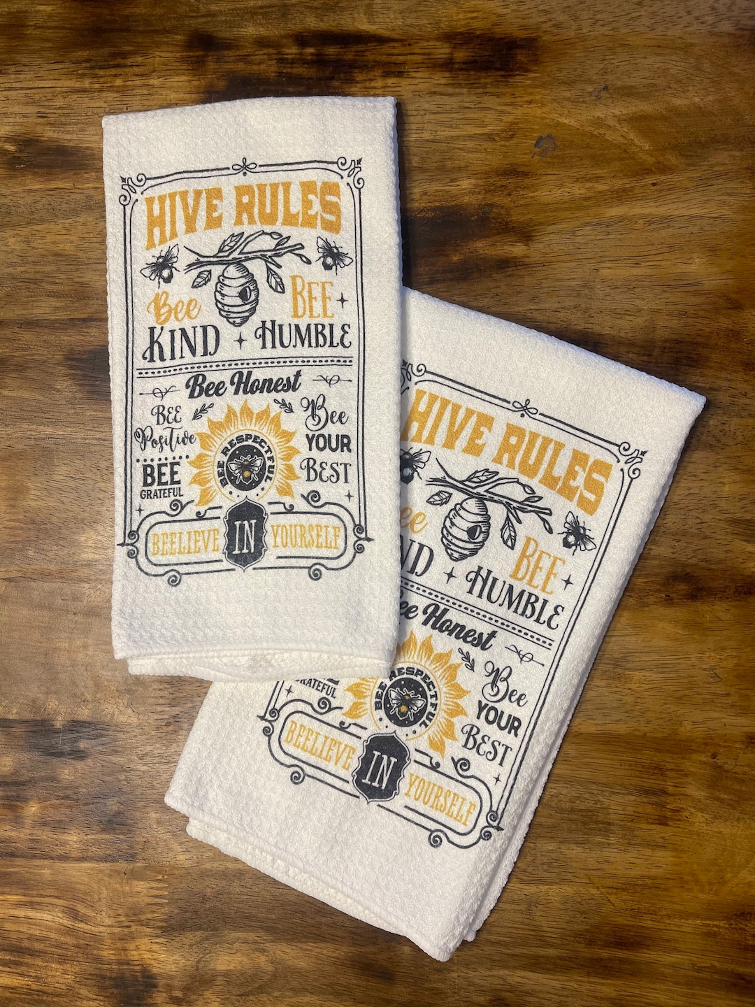 Bee Tea Towels Vintage Bee Hand Towels Honey Bee Kitchen Etsy