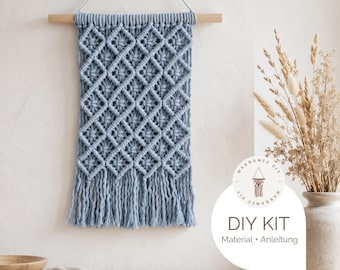 Makramee DIY Kit für floralen Wandbehang mit Anleitung und Holzstab