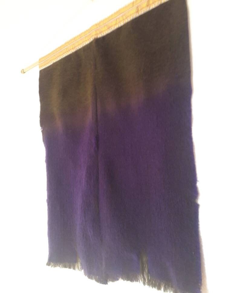 Méditation Sous La Mousse - Tenture Murale en Laine