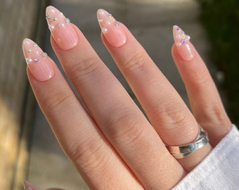 CASSIE Press On Nails - Diamonds & Pearls - set of 10 luxury made to order nails