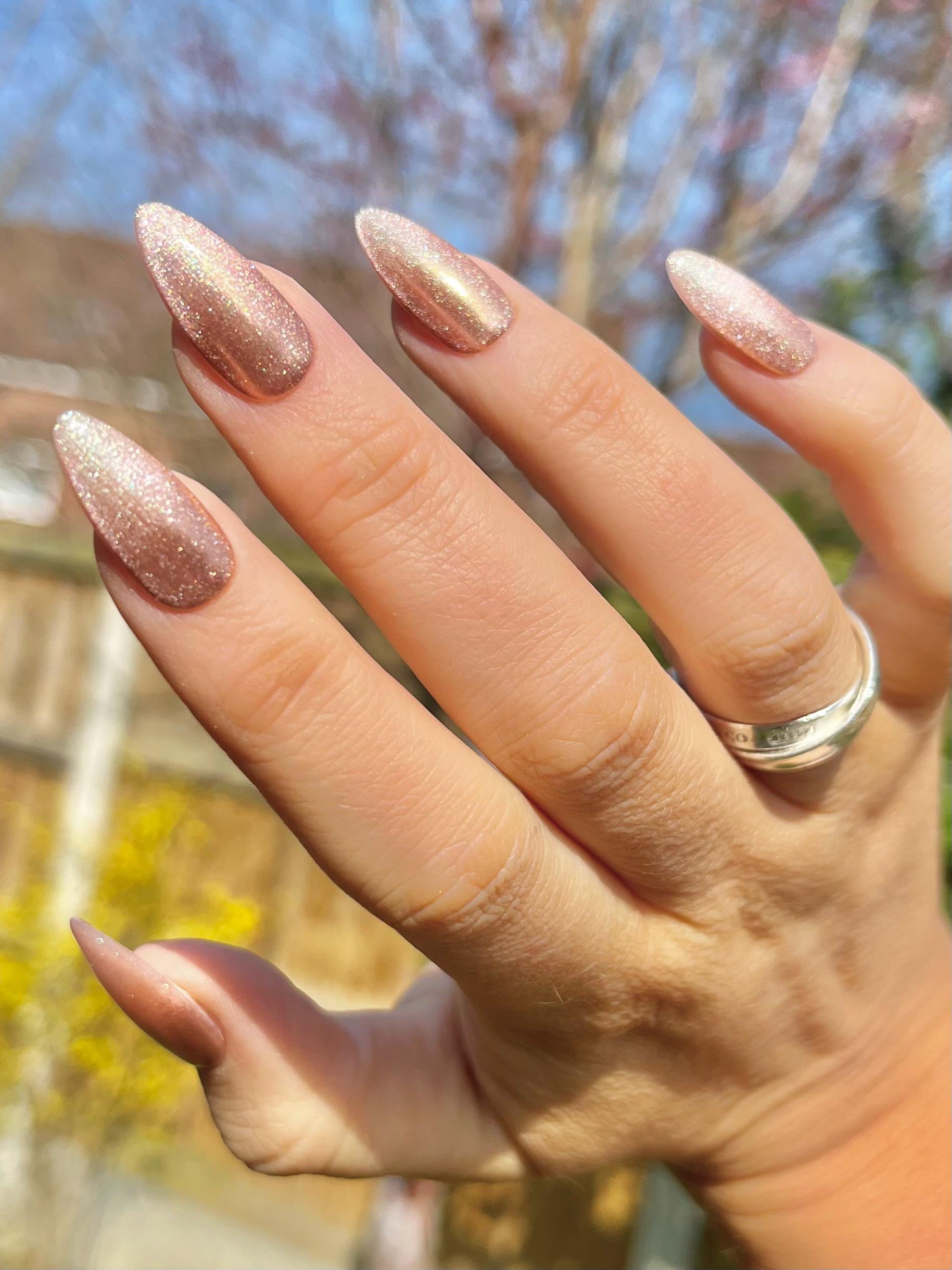 SAVANNAH Press on Nails - Gold Ombre Cat-eye - Set of 10 Luxury Made to  Order Nails - Etsy