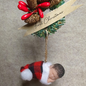 Adorno navideño para bebé. IGUAL QUE EL DE LA IMAGEN. Regalo único y especial. Cumpleaños. Recién nacido. Regalo de Navidad. Un regalo inolvidable. Hecho a mano. Para bebé.