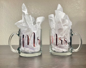 Mr. and Mrs. clear glass mug set, 13 oz Clear Coffee Mugs, Wedding Gift, Bridal Shower Gift, Engagement Gift, Coffee Mugs Set, Gift for her