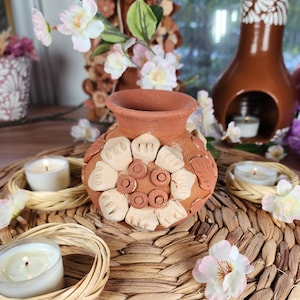 Rustic Hand sculpted vase clay decor Mexican flowers embroidery pottery carved Mexico Barro bordado handmade home gift jarrón florero México