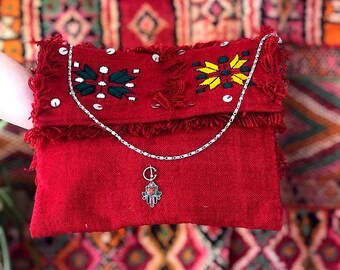 Bolsa berbere vermelha, bolsa cigana, ideia especial para presente, estilo hippie, bolsa boho, bolsa de lã, inspiração marroquina, bolsa artística, bordado