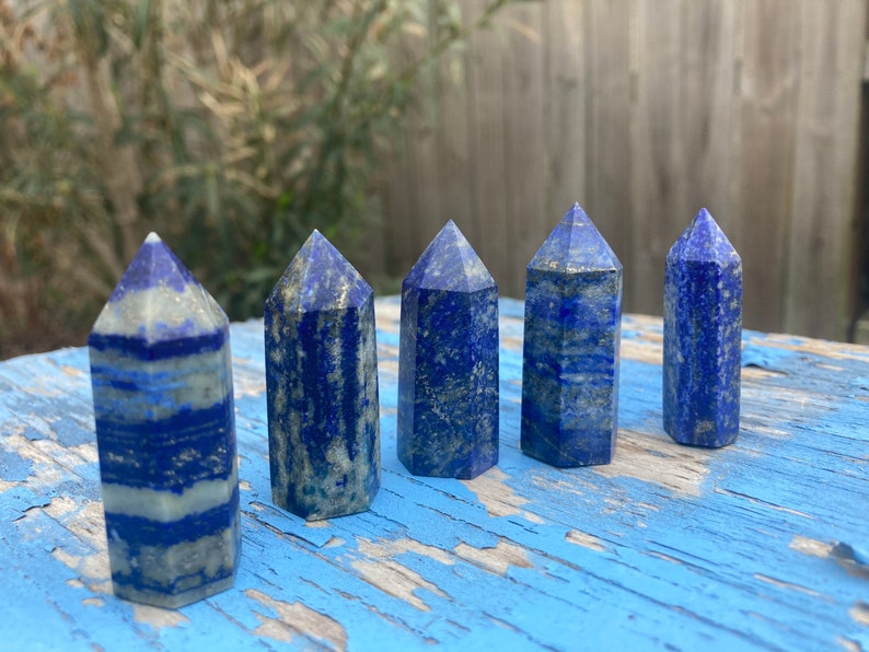 Lapis lazuli points