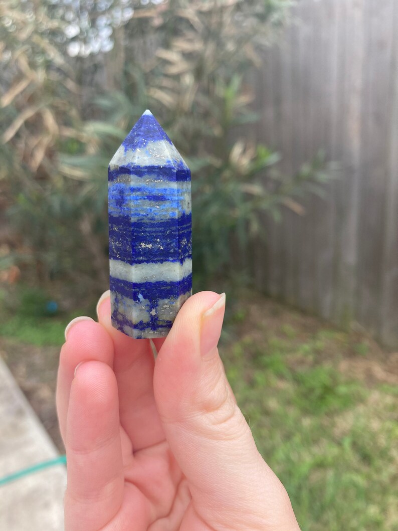 Lapis lazuli points