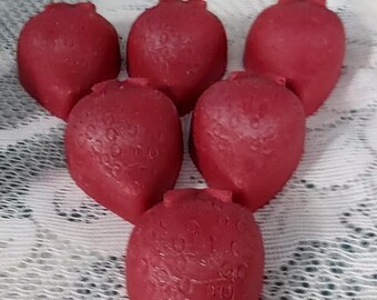 Strawberry candle wax melts. Freshly scented strawberry n cream meltables