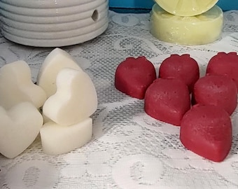 Strawberry wax melts and Warm Vanilla Sugar heart melts. Freshly scented strawberry n cream meltables mixed with sweet vanilla.