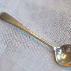 1968 Sheffield Master Salt Spoon
