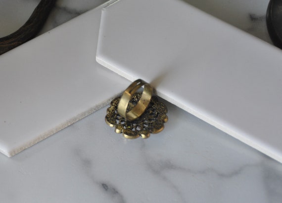 Sparkly Statement Ring! - image 4