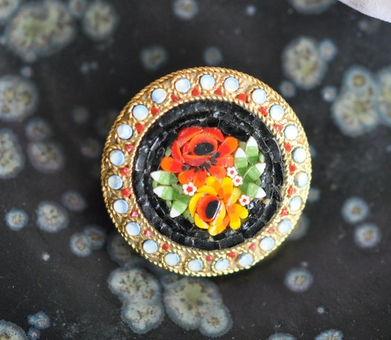 Antique Victorian Micro Mosaic Round Brooch - Ita… - image 1