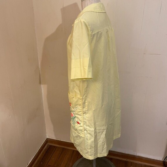 Vintage 60s EMBROIDERED POCKETS Housedress Snap F… - image 5