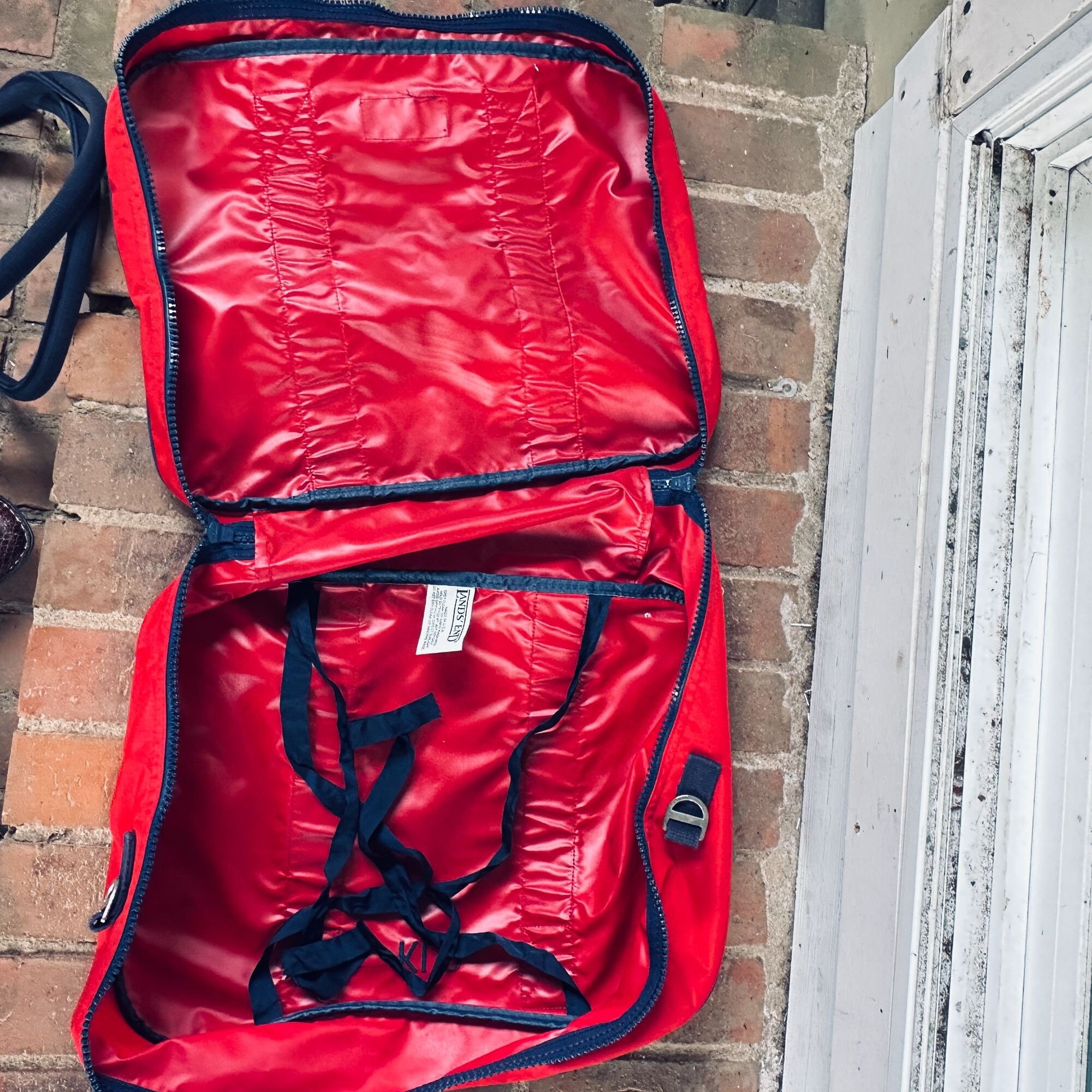 Lands end lighthouse luggage hotsell