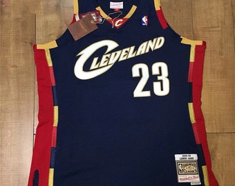 lebron james throwback cavs jersey