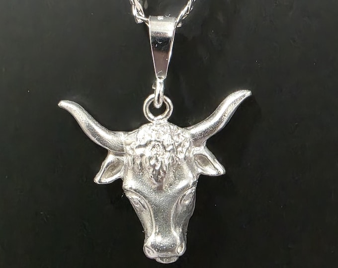 Bull Silver Pendant With 22 In Silver Necklace