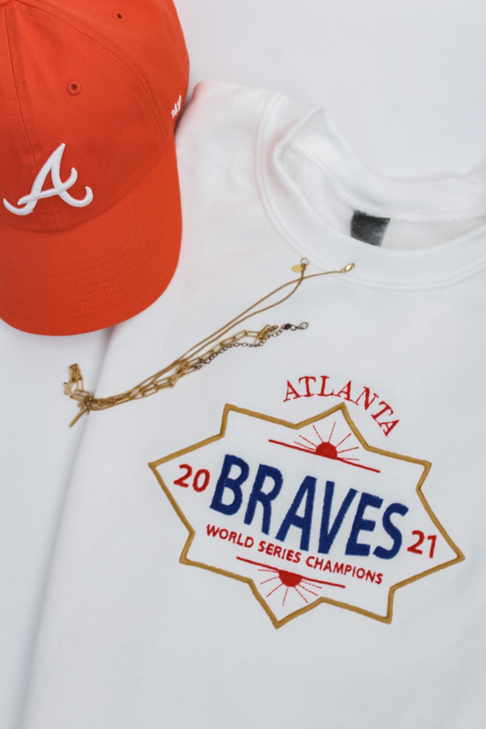 Storecloths 90s MLB Champions Vintage Atlanta Braves Sweatshirt