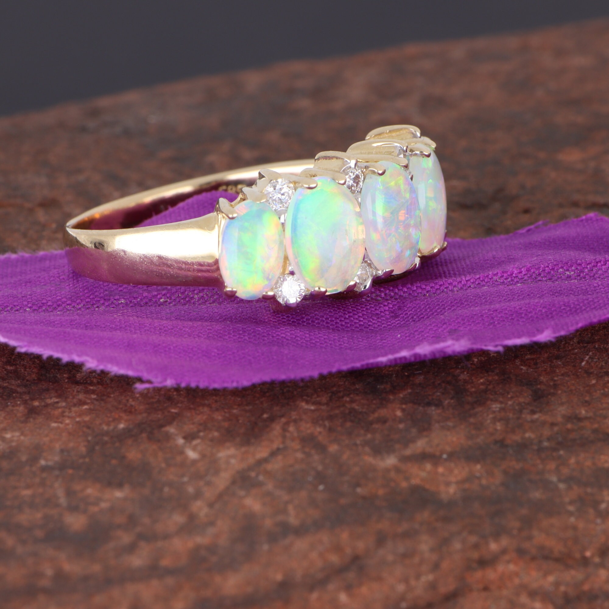 Crystal Opal Ring , A Guide to Different Types of Opal and How to ...