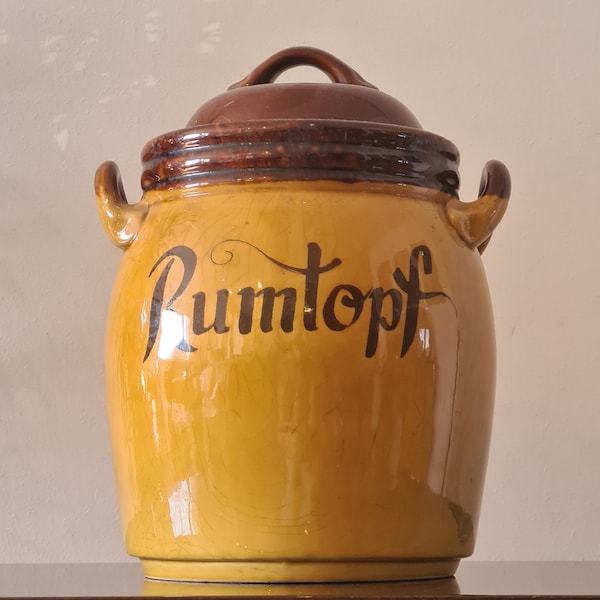 Large Yellow Rum Pot with Lid for Crafting Traditional Alcoholic Beverages / Making Rumtopf