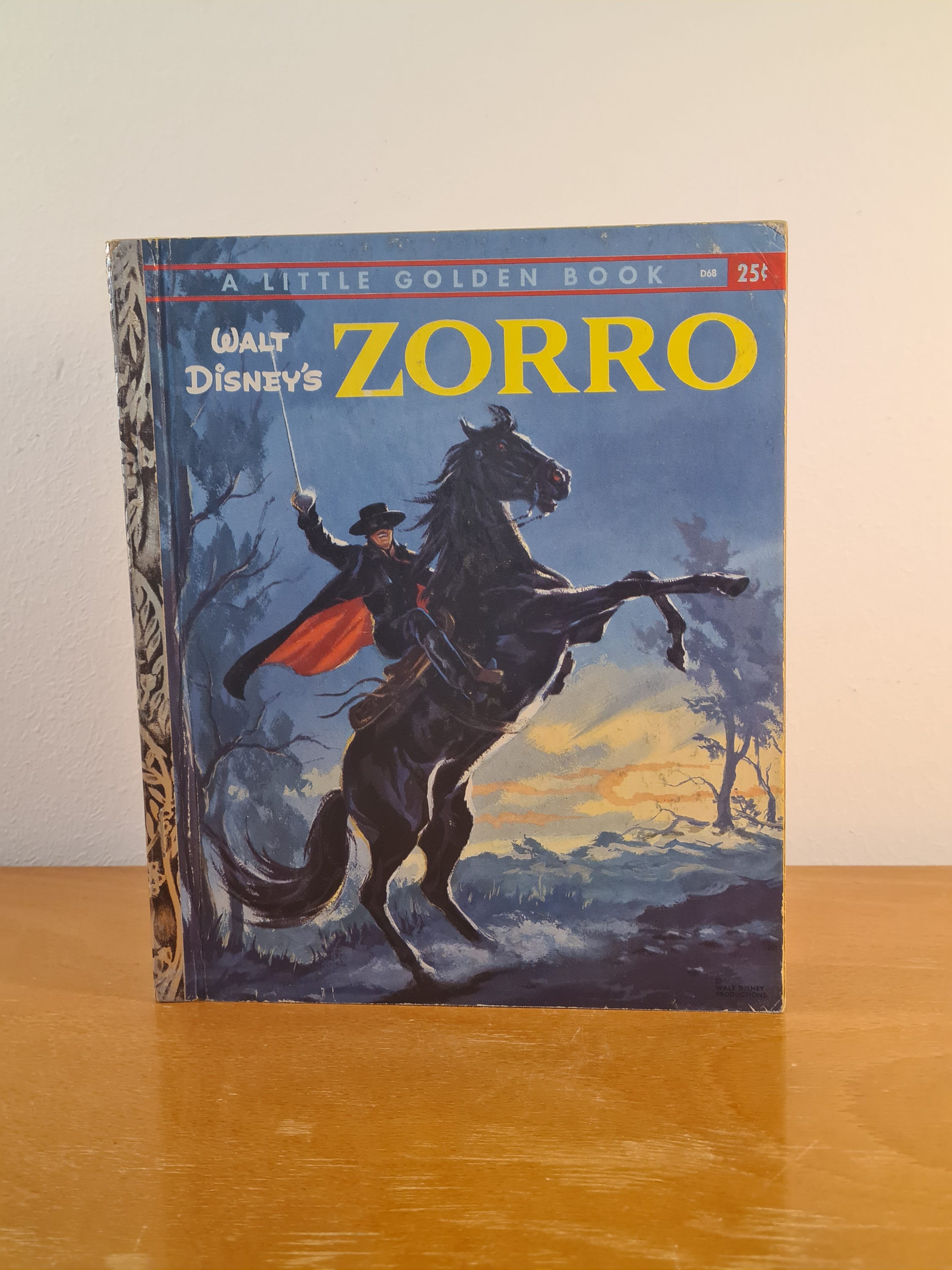 Vintage Walt Disney's Zorro Little Golden Book (1958) - Etsy
