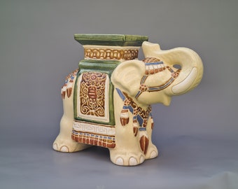 Éléphant de jardin vintage en céramique beige - Tabouret de jardin décoratif 1990, support de fleurs, décoration orientale