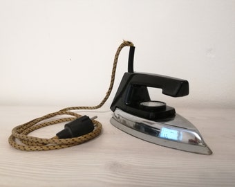 Vintage Roventa Electric Iron from the 1980s - Working