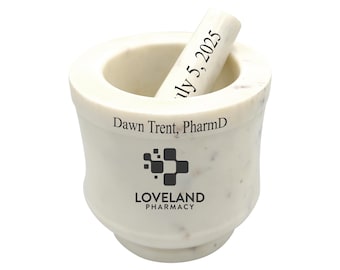 Weißer 14 cm Marmormörser & Stößel - personalisiertes Apothekengeschenk, Medizin, Kochen oder Heiler - individuell graviert