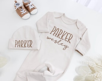 Baby Outfit, Personalized Baby Coming Home outfit, Custom Baby Apparel, Embroidered Name Outfit, Personalized Baby Clothing, newborn gift.