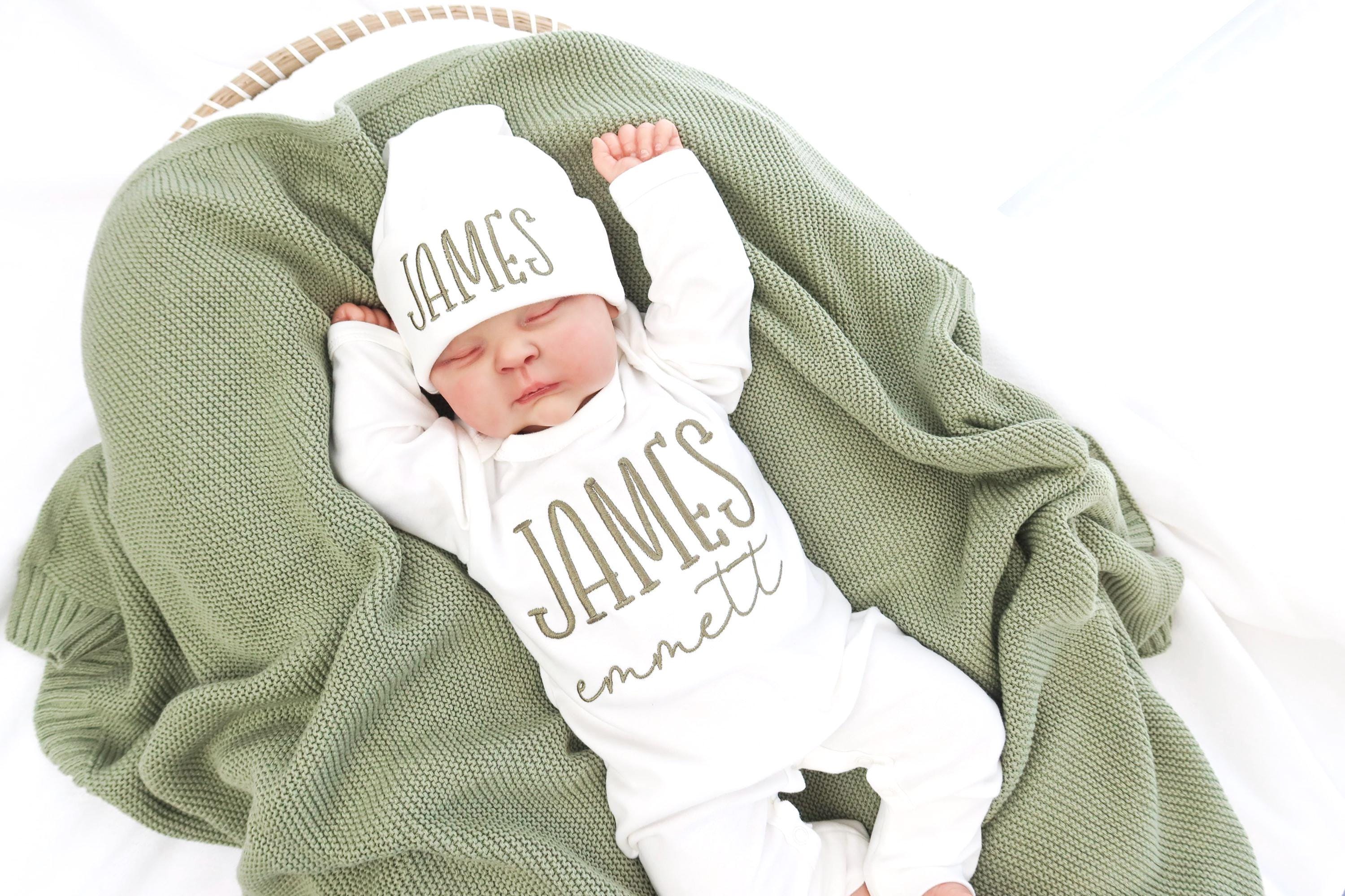 Baby Coming Home Outfit, Personalized Baby Gift, Custom Baby Apparel, Embroidered Name Outfit, Personalized Baby Clothing, newborn gift.