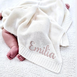 Couverture pour bébé personnalisée, nom brodé personnalisé, couverture pour poussette, cadeau pour nouveau-né, tricot de coton doux et respirant, cadeau de baby shower image 1