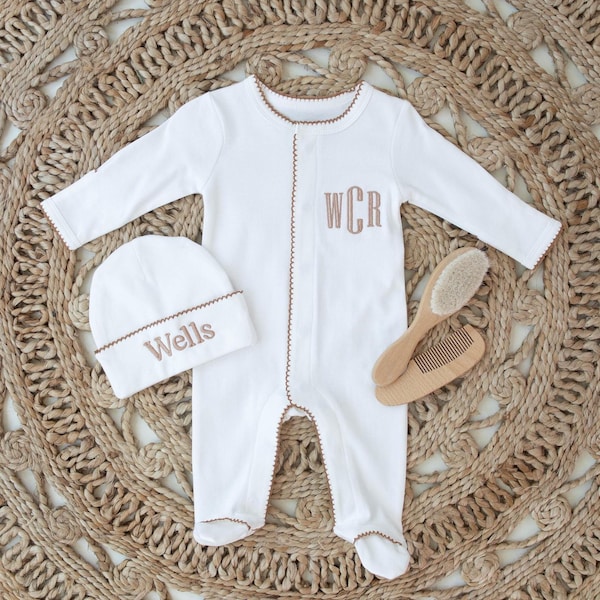Newborn Coming home outfit, Baby Footie, Monogrammed Newborn Outfit, Custom Embroidered Name, Coming Home Gift, Soft Baby Sleeper, Baby Gift