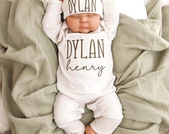 Baby Coming Home Outfit, Baby Gift, Custom Baby Outfit, Personalized Newborn Outfit, Customizable Baby Apparel, Embroidered baby Name